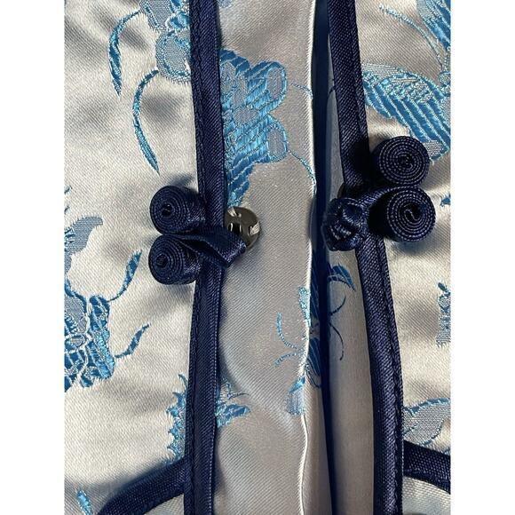 2 Piece Chinese Outfit Toddler Size 2 Blue Embroidered Floral Butterflies NWT - Picture 8 of 15